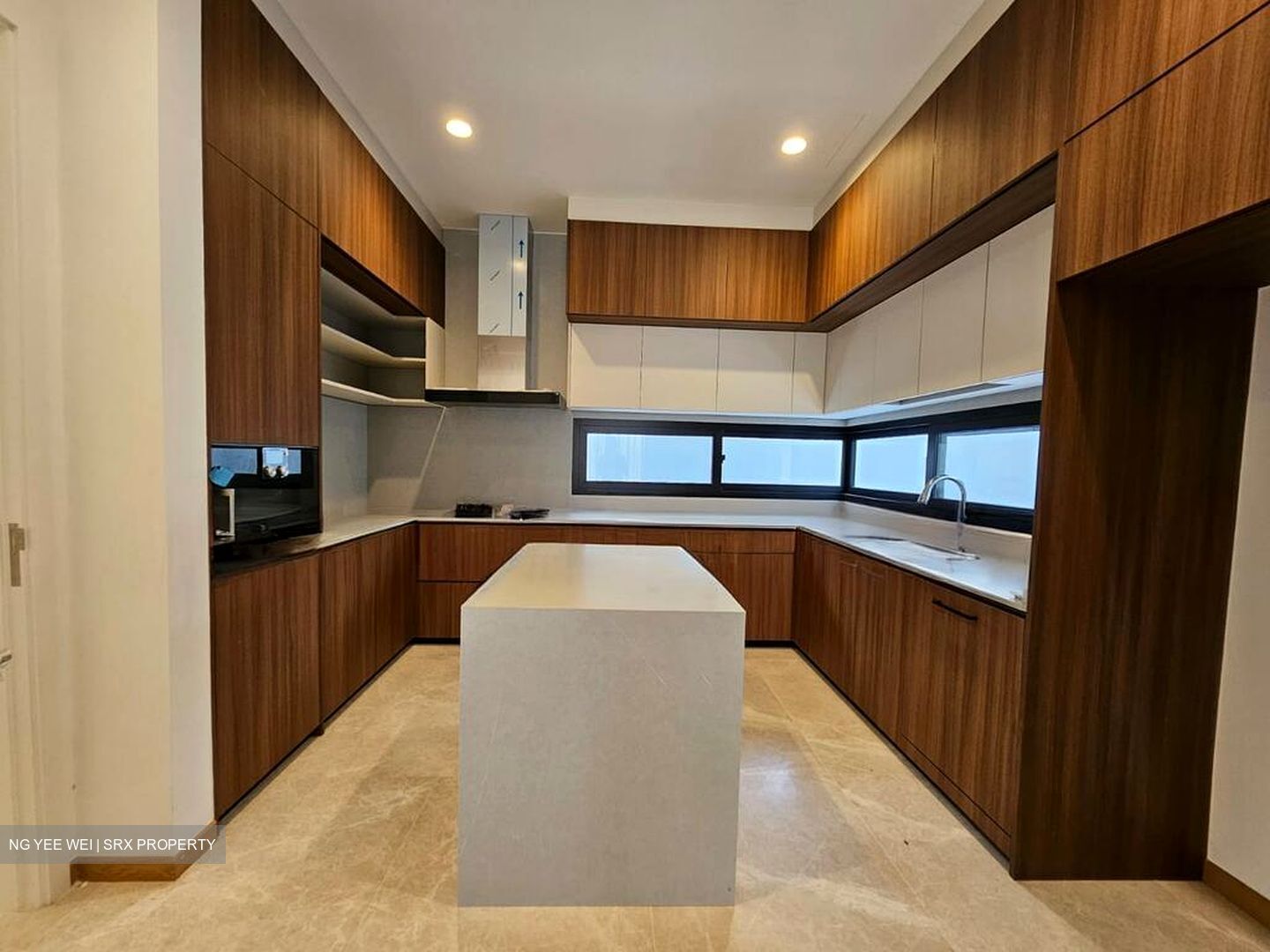 Hong Kong Park (D21), Detached #545950421